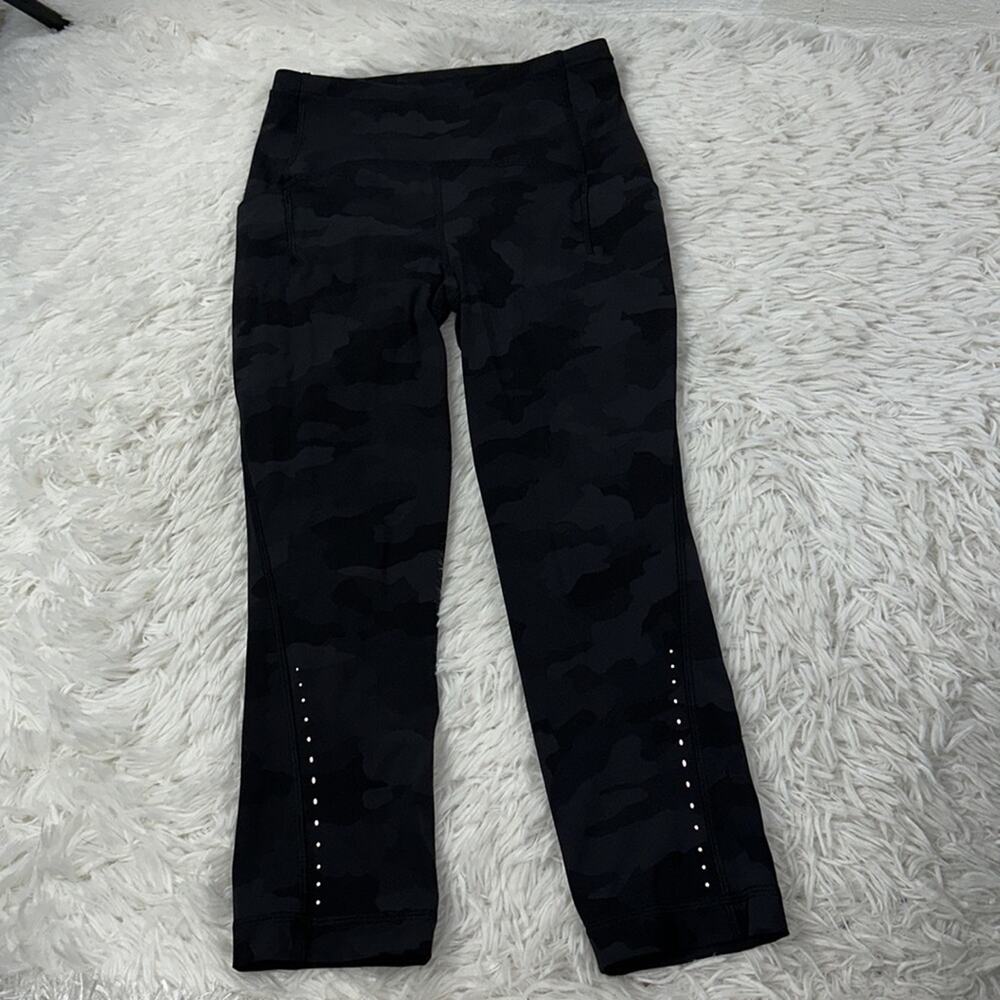 Lululemon Swift Speed High-Rise Crop 21" Heritage 365 Camo Deep Coal Multi